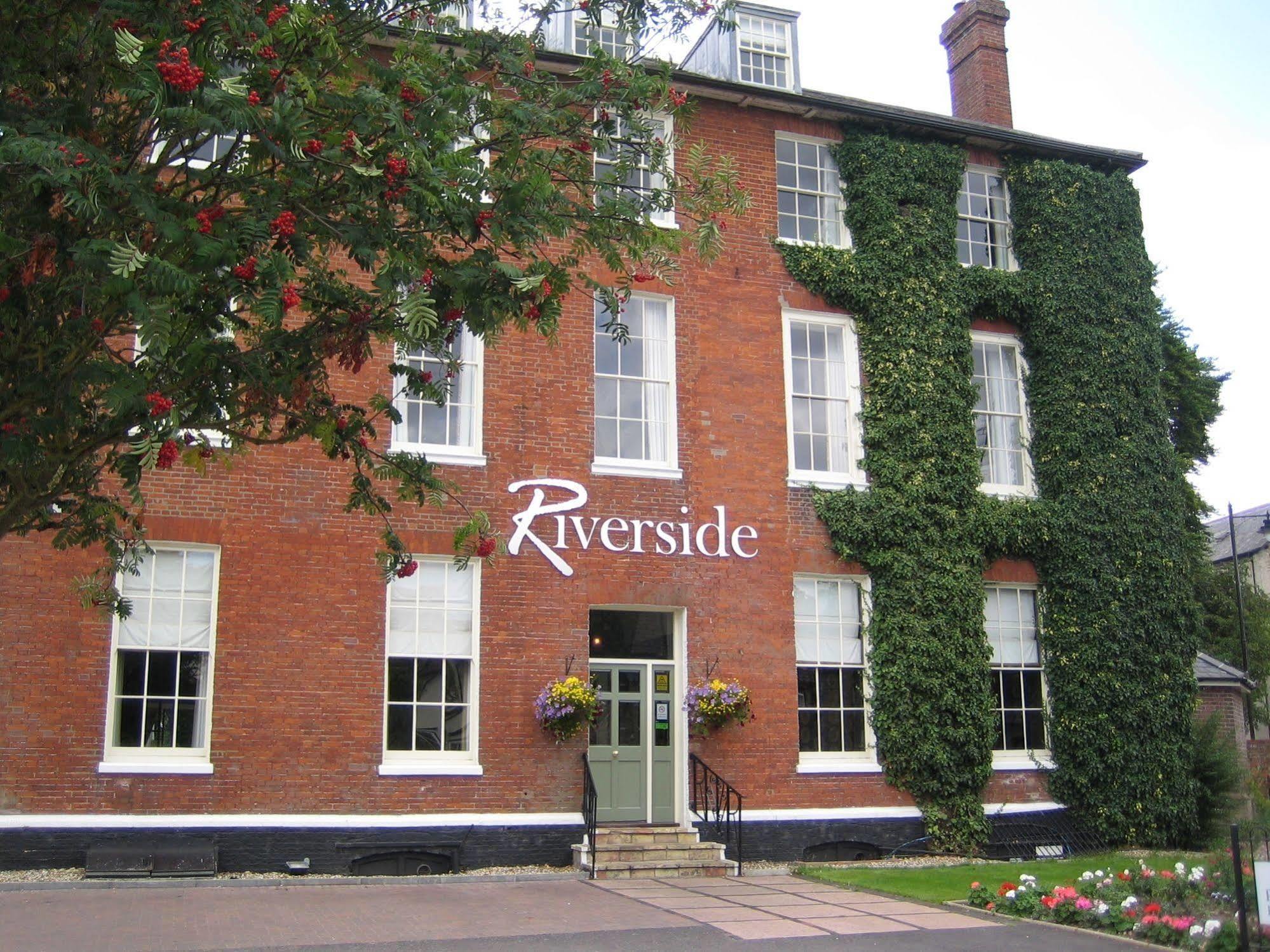 The Riverside House Hotel Mildenhall Eksteriør billede