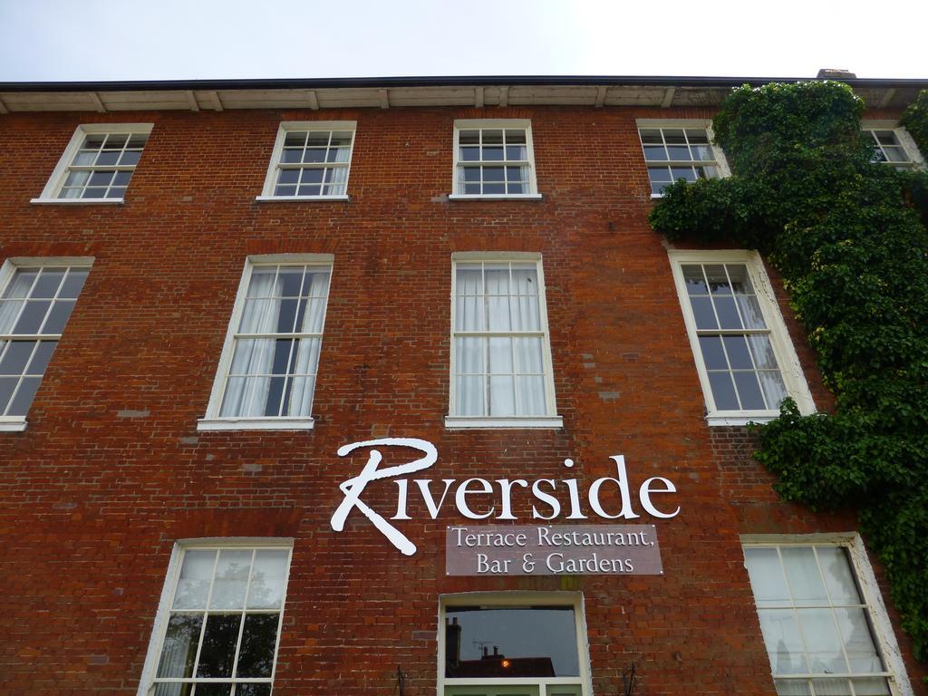 The Riverside House Hotel Mildenhall Eksteriør billede